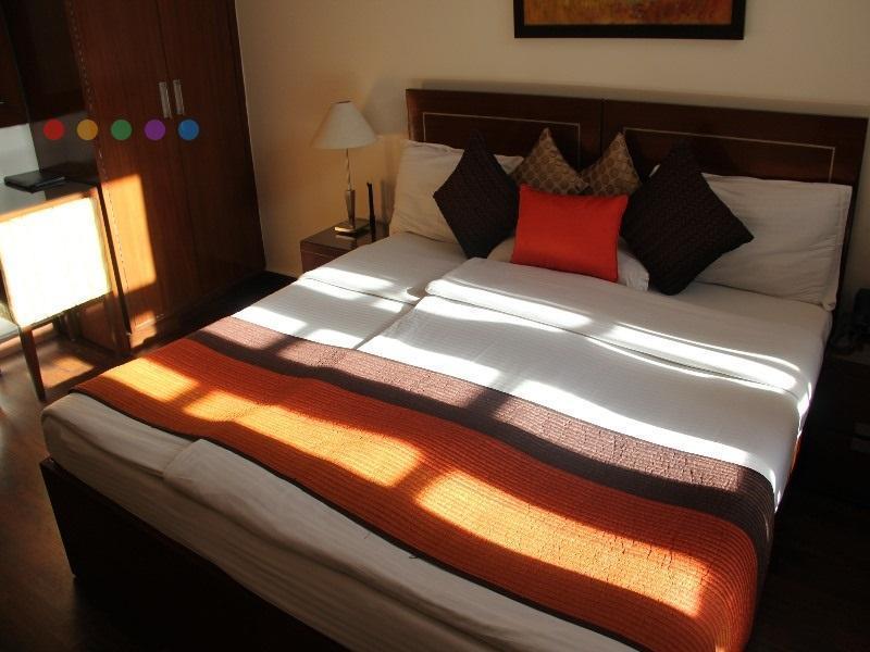 Ahuja Residency Golf Links Hotel New Delhi Ngoại thất bức ảnh