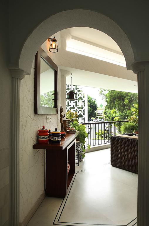 Ahuja Residency Golf Links Hotel New Delhi Ngoại thất bức ảnh