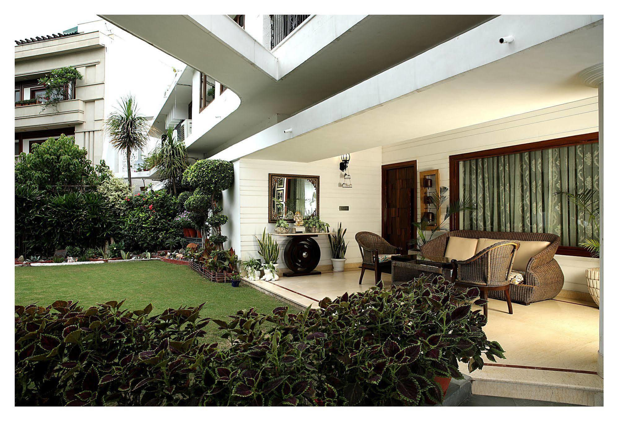 Ahuja Residency Golf Links Hotel New Delhi Ngoại thất bức ảnh